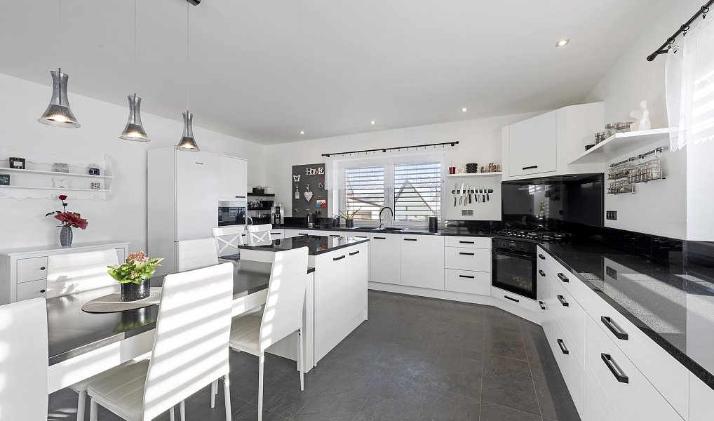 Prodej domu 225 m² s pozemkem 803 m², Letovice – náhled fotky 11