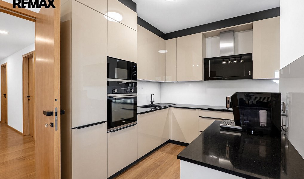 Prodej bytu 3+kk 90 m², Praha – náhled fotky 10