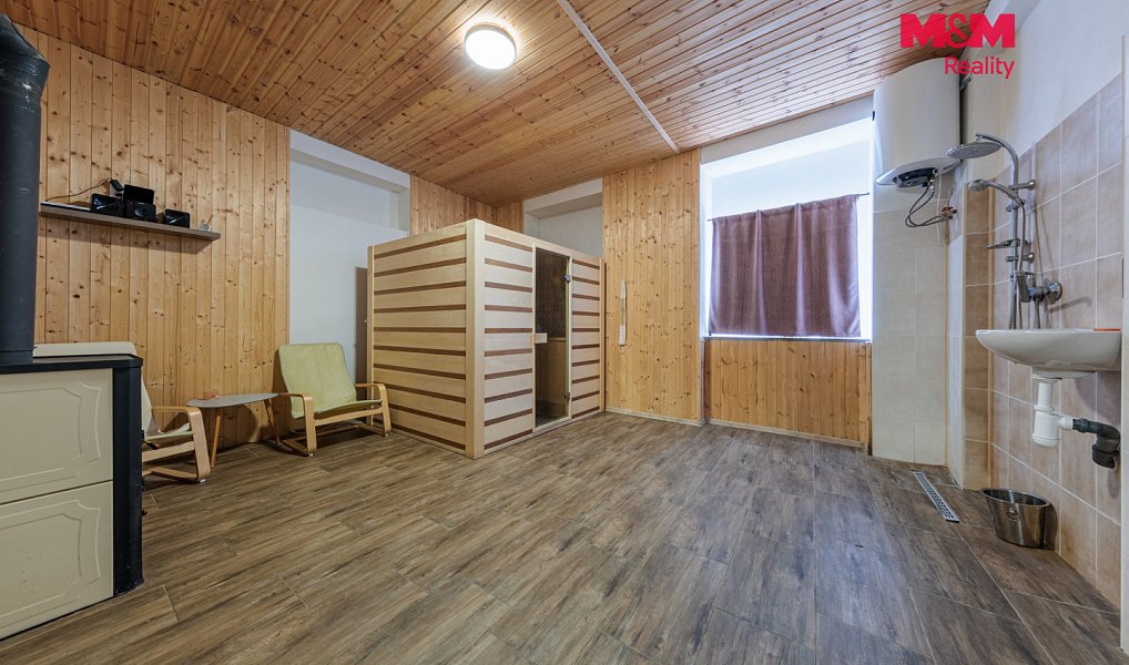 Prodej nájemního domu, činžáku 327 m², Hroznětín – náhled fotky 3