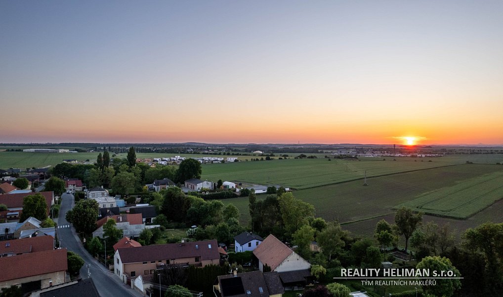 Prodej domu 154 m² s pozemkem 1 844 m², Jenštejn – náhled fotky 10