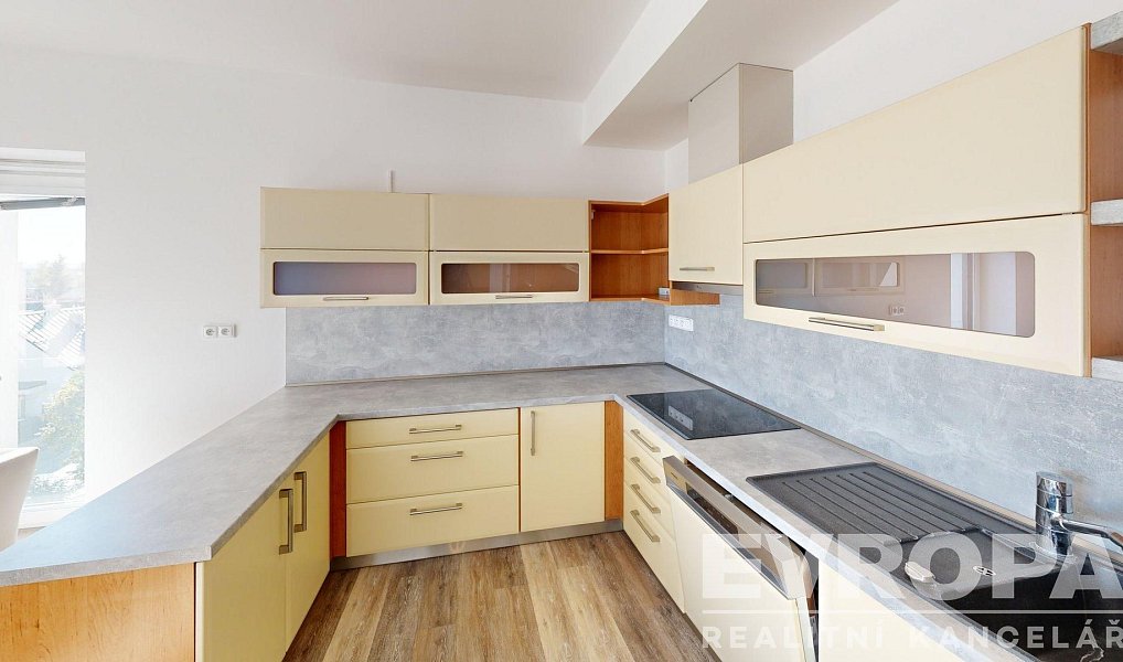 Pronájem bytu 3+kk 81 m², Havlíčkův Brod – náhled fotky 3