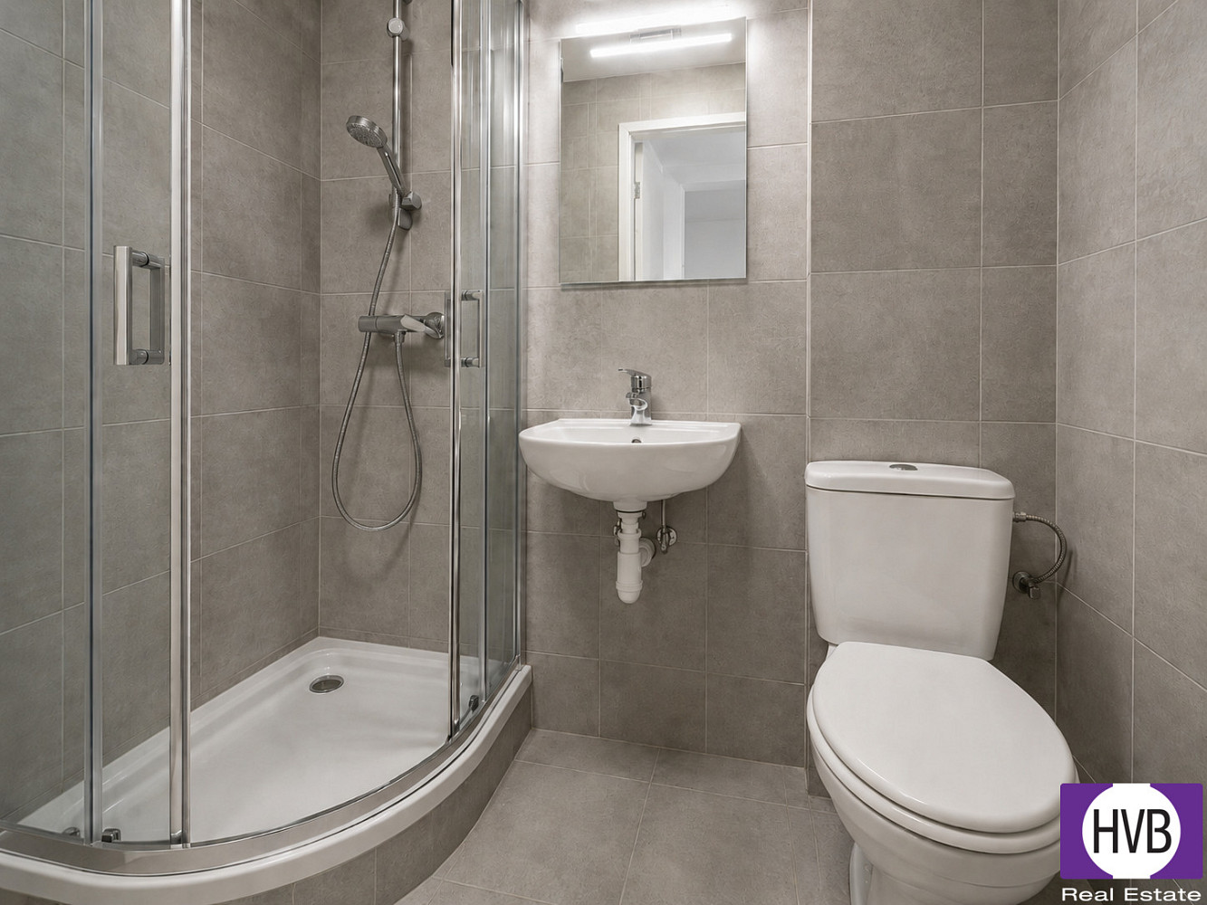 Prodej bytu 1+kk 16 m² — photo 3