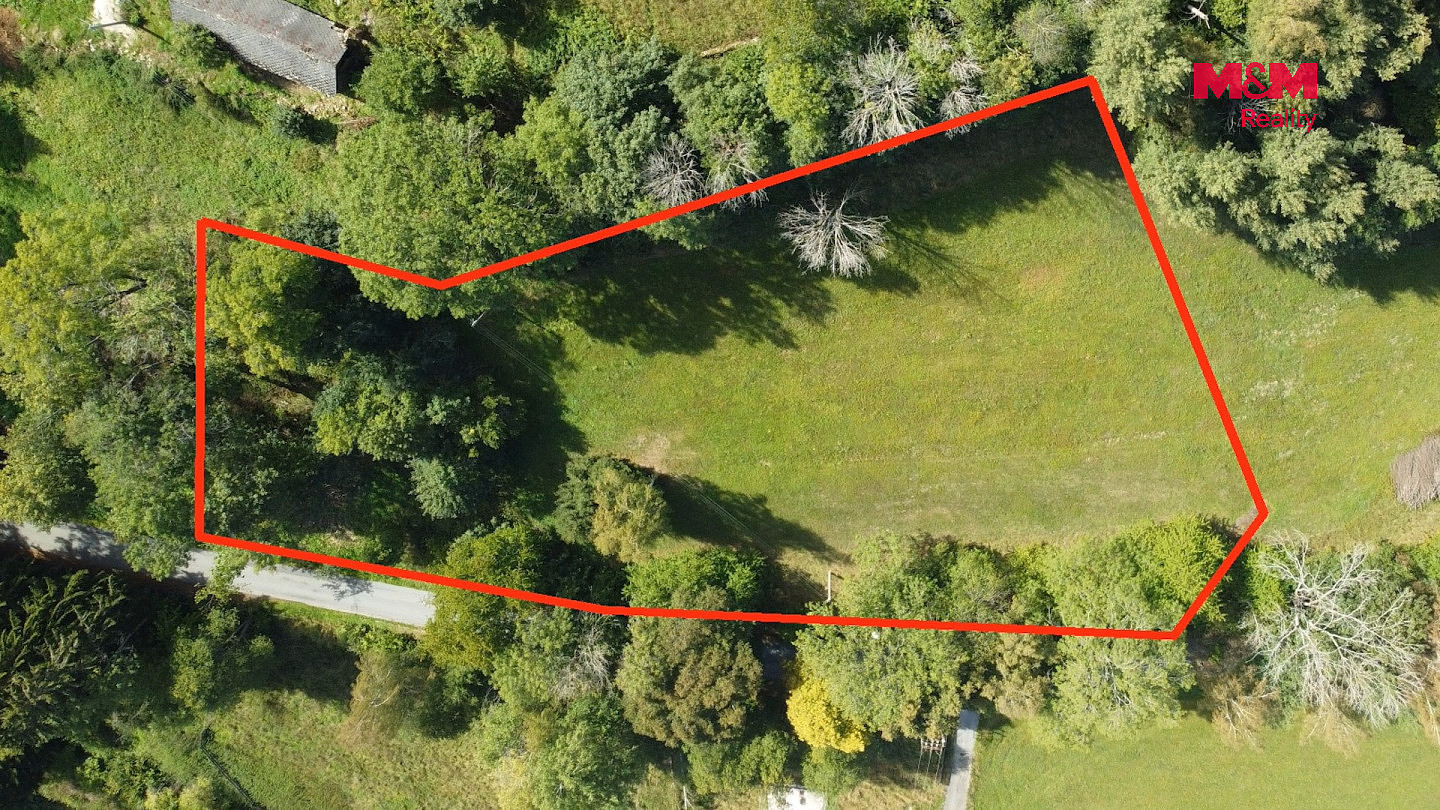 Prodej stavebního pozemku 5 047 m² – fotografie 2