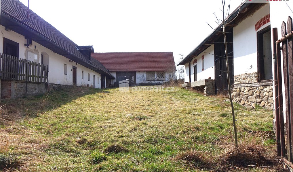 Prodej domu 60 m² s pozemkem 2 518 m², Zvěstov – náhled fotky 3