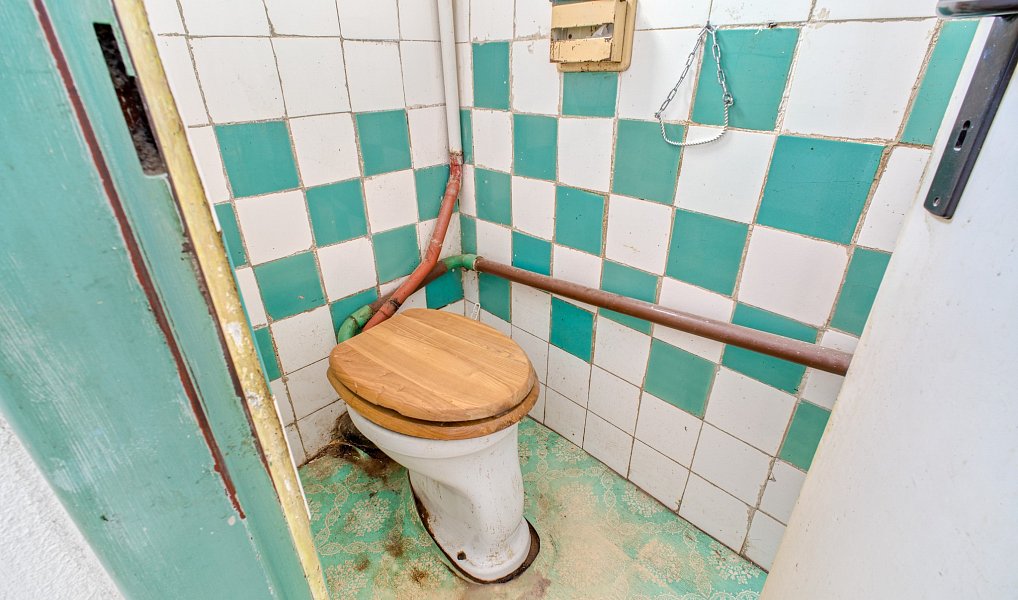 Prodej domu 260 m² s pozemkem 1 378 m², Vřesina – náhled fotky 28
