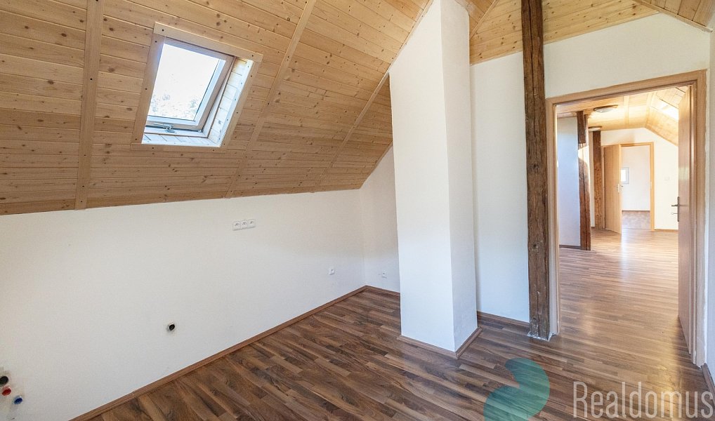 Prodej domu 143 m² s pozemkem 477 m², Nespeky – náhled fotky 13
