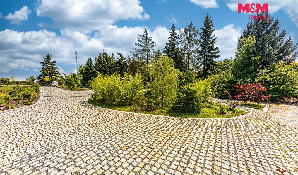 Prodej domu 996 m² s pozemkem 162 727 m², Kolín – náhled fotky 16