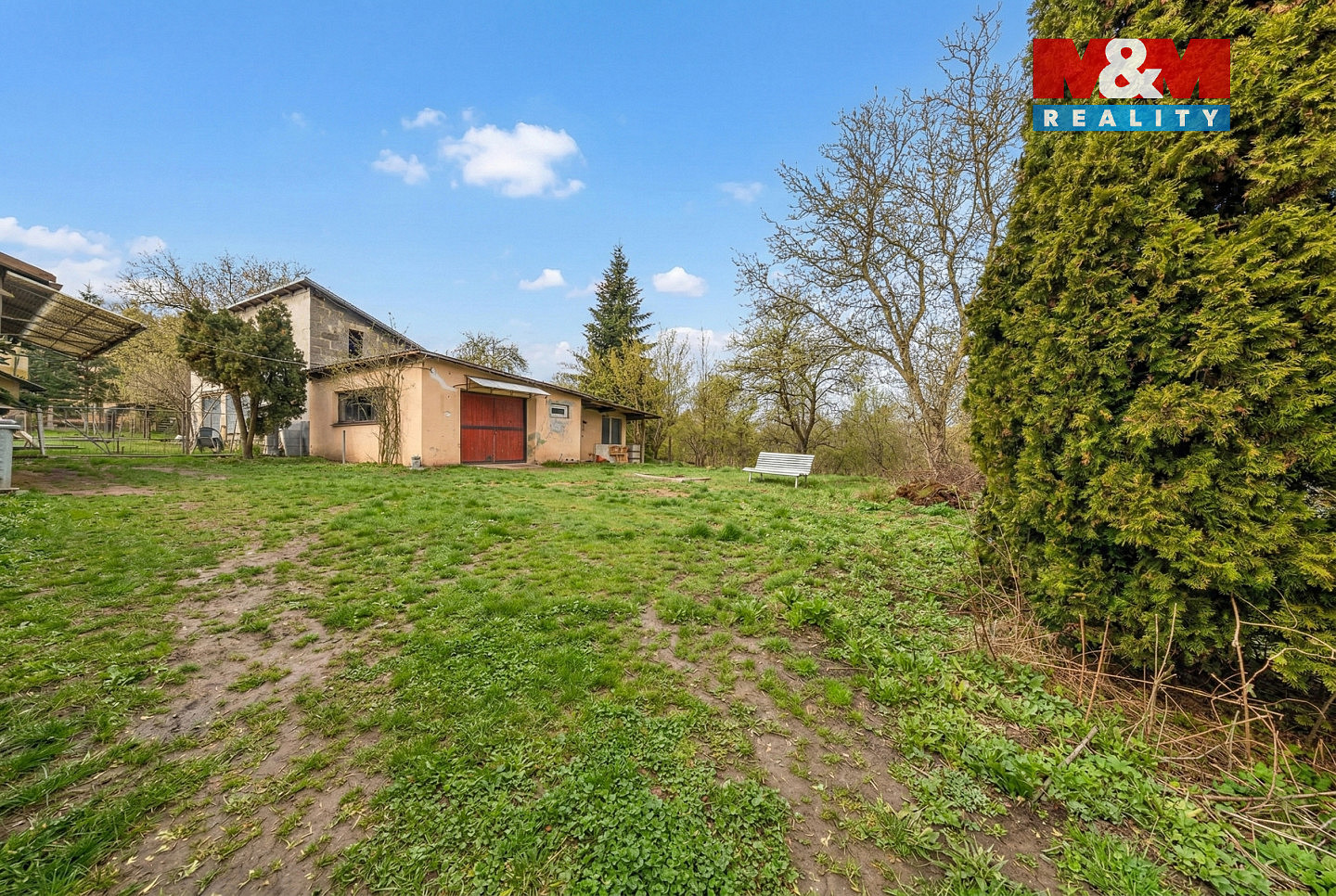 Prodej domu 150 m² s pozemkem 1 182 m² — photo 2