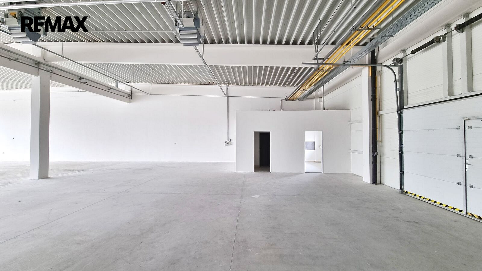 Pronájem obchodních prostor 477 m² – fotografie 5