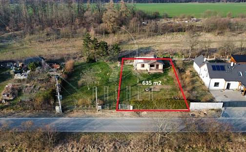 Prodej stavebního pozemku 635 m², Hlavní, Zvole, okres Praha-západ