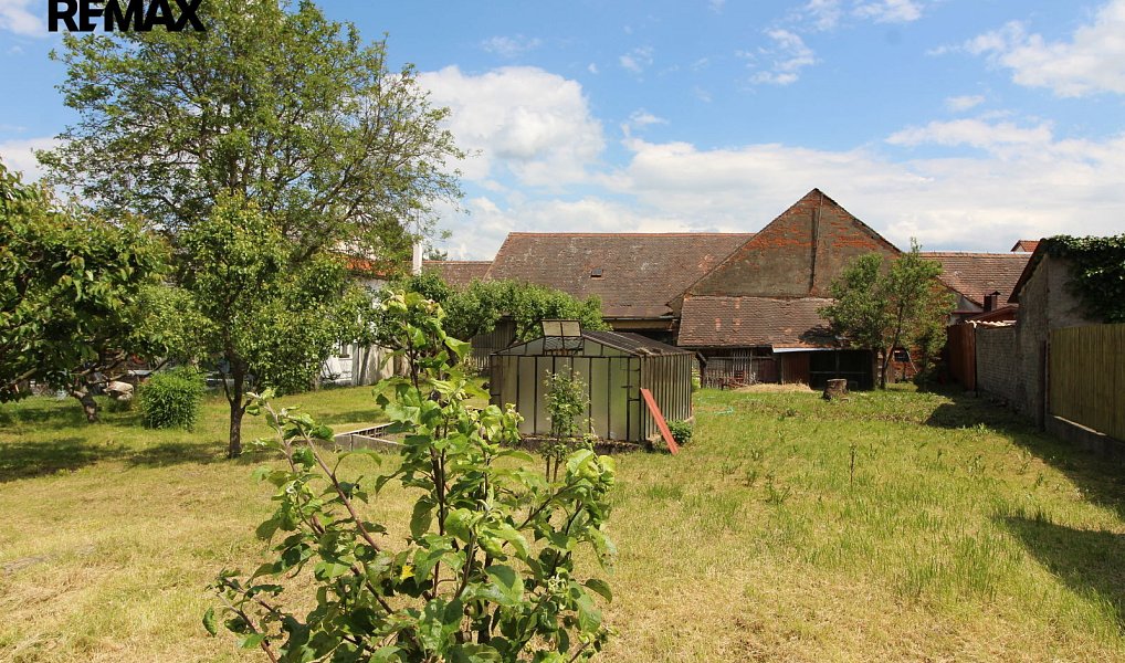 Prodej domu 470 m² s pozemkem 1 587 m², Telč – náhled fotky 16