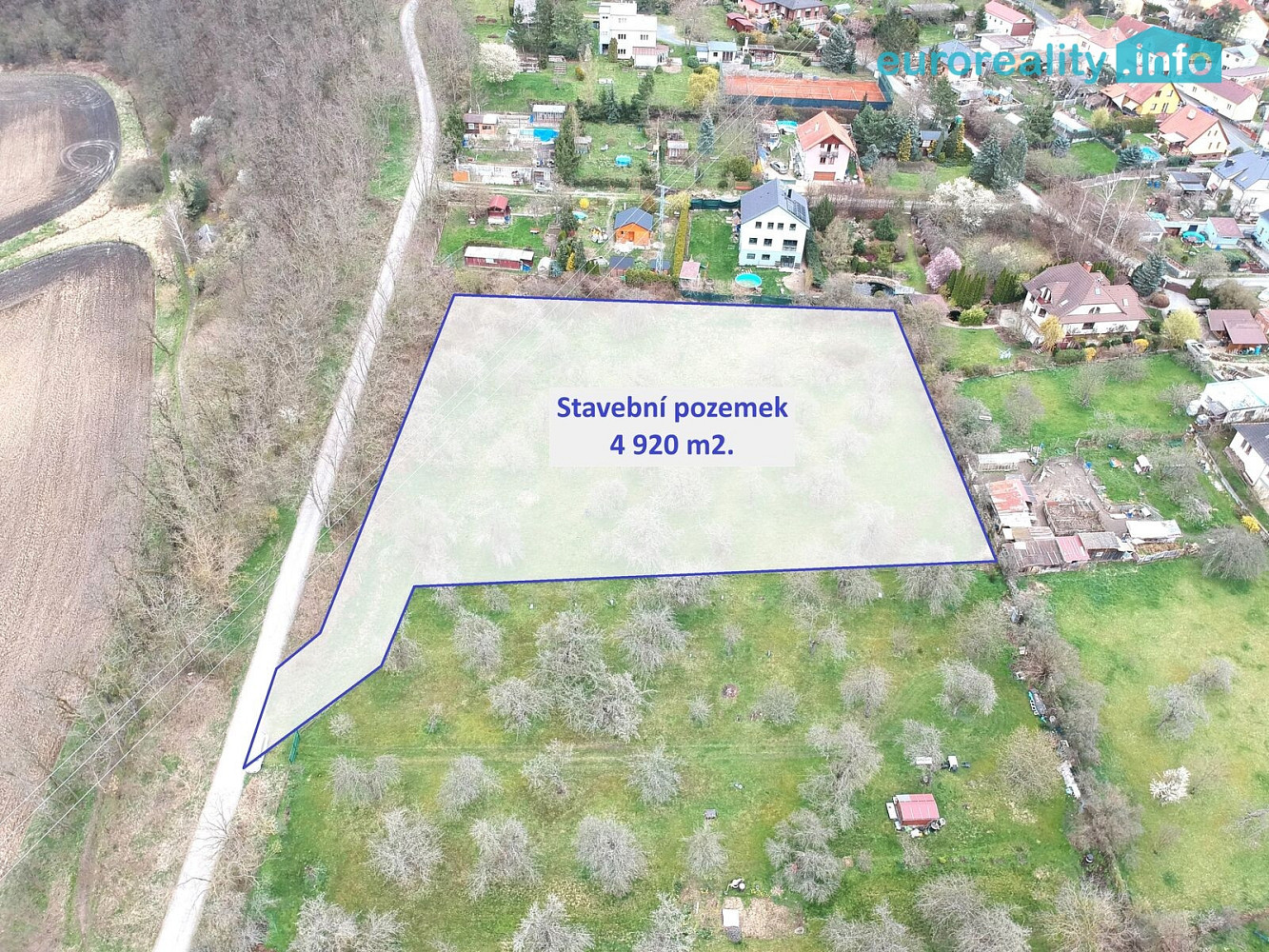 Prodej stavebního pozemku 4 920 m²