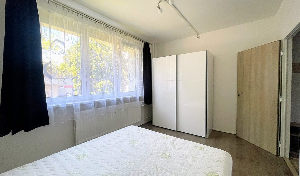 Pronájem bytu 2+kk 43 m², Cvikov – náhled fotky 8