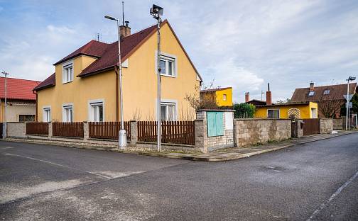 Prodej domu 240 m² s pozemkem 425 m², Bukovno, okres Mladá Boleslav