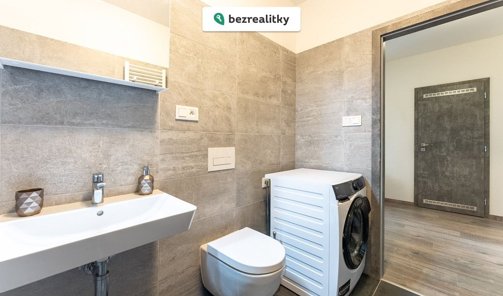 Prodej bytu 2+kk 51 m², Praha – náhled fotky 3