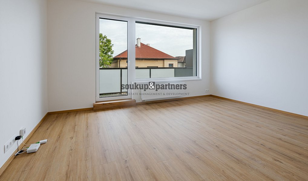 Prodej bytu 1+kk 38 m², Kladno – náhled fotky 5