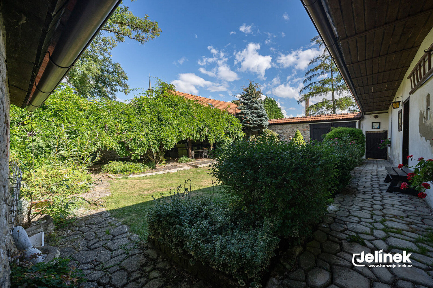 Prodej chaty/chalupy 203 m² s pozemkem 1 307 m² – fotografie 3