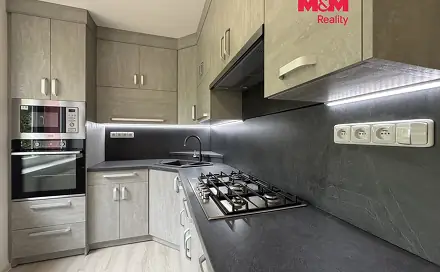 Prodej bytu 3+1 69 m², Podroužkova, Ostrava - Poruba