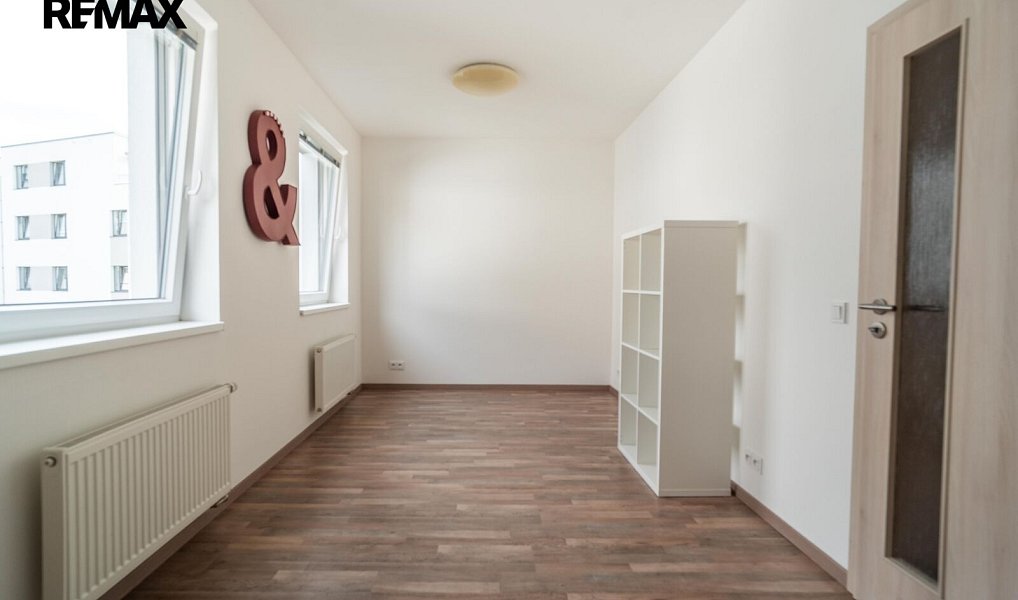 Pronájem bytu 2+kk 53 m², Praha – náhled fotky 5