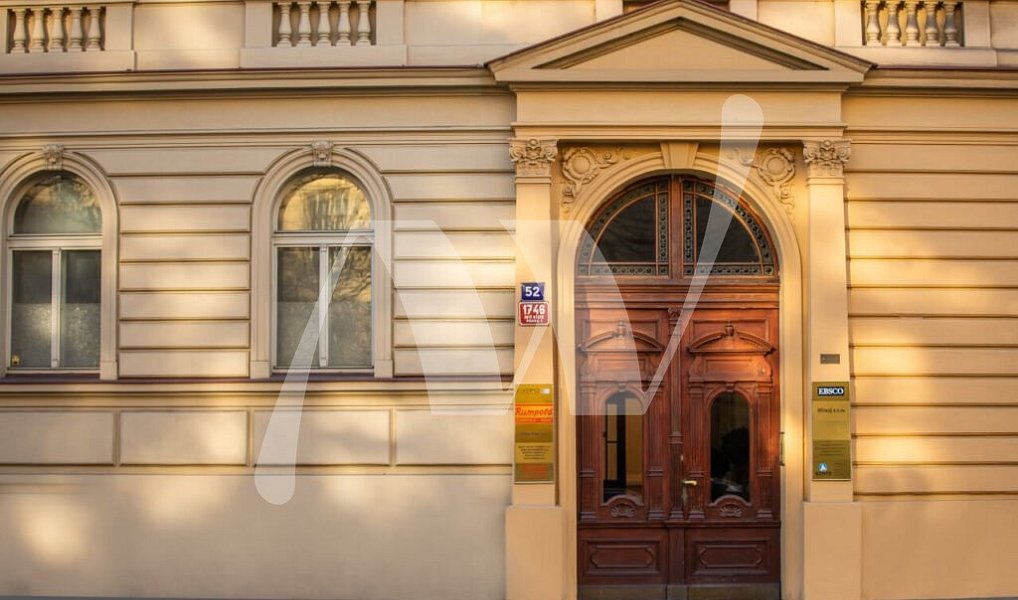 Pronájem kanceláře 228 m², Praha – náhled fotky 3