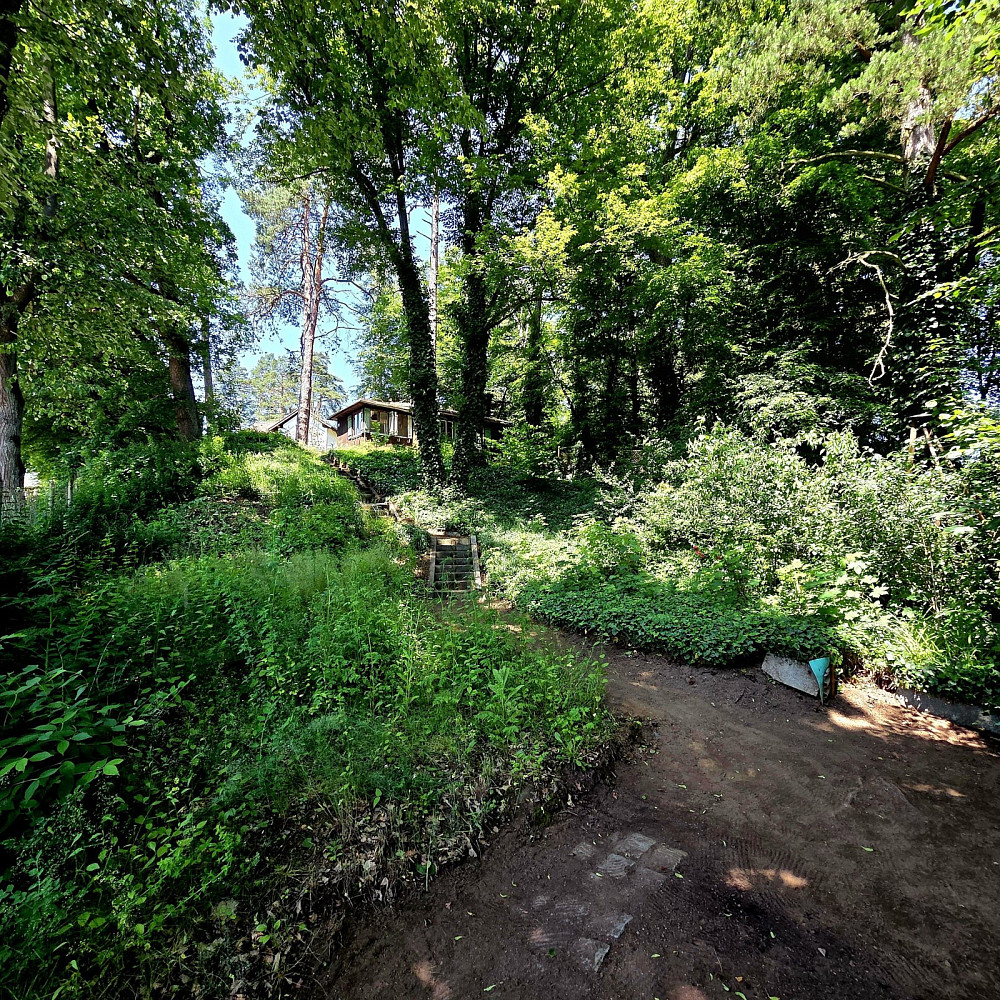 Prodej stavebního pozemku 588 m²