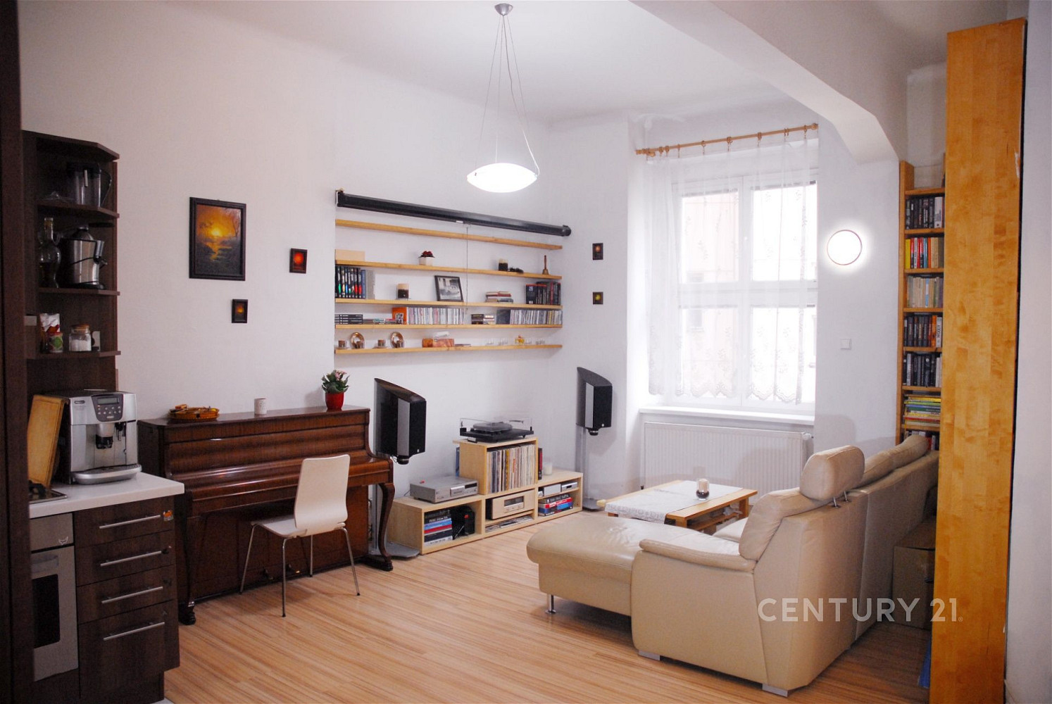 Pronájem bytu 3+kk 87 m²