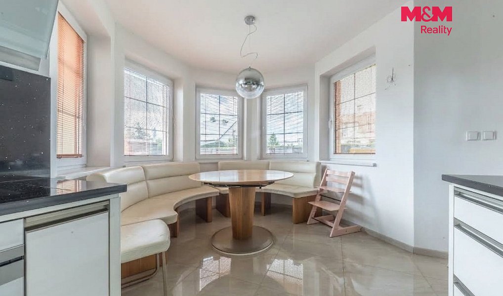 Prodej domu 174 m² s pozemkem 717 m², Bakov nad Jizerou – náhled fotky 7