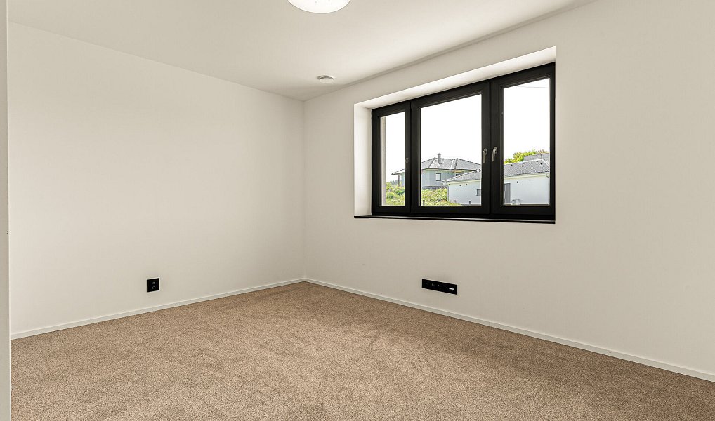 Prodej domu 151 m² s pozemkem 629 m², Libušín – náhled fotky 24