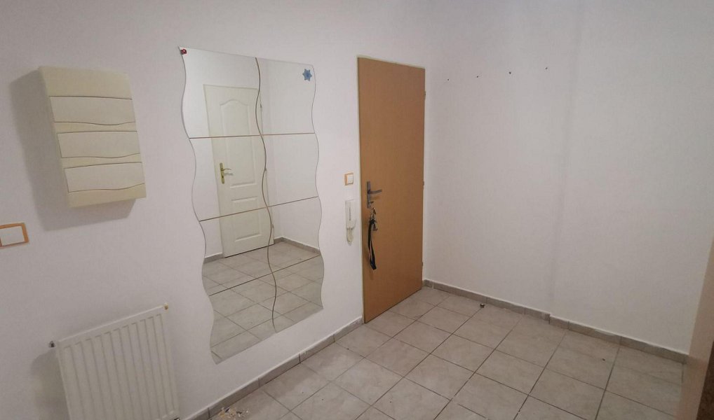 Pronájem bytu 2+kk 65 m², Tisová – náhled fotky 8