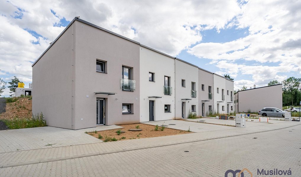 Pronájem domu 92 m² s pozemkem 384 m², Újezdeček – náhled fotky 18