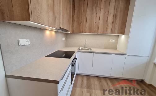 Pronájem bytu 4+1 87 m², 17. listopadu, Opava - Kylešovice