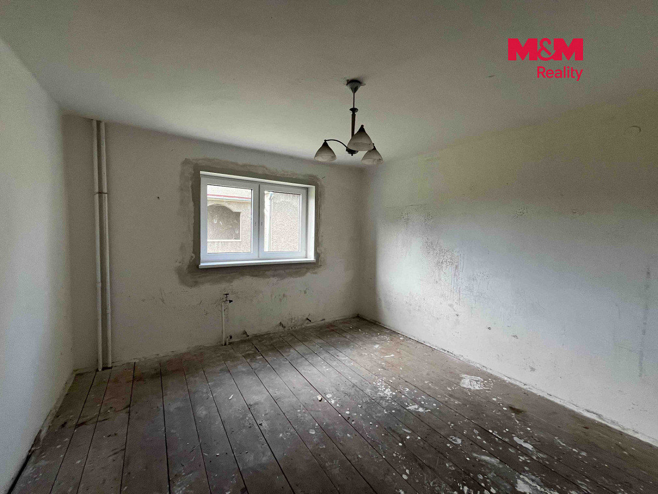 Prodej domu 204 m² s pozemkem 704 m² – fotografie 2