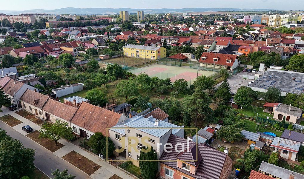 Prodej domu 400 m² s pozemkem 826 m², Veselí nad Moravou – náhled fotky 30