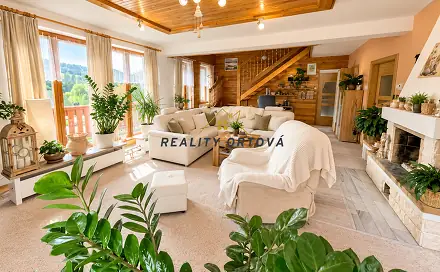 Prodej domu 400 m² s pozemkem 1 032 m², Rokytnice nad Jizerou - Horní Rokytnice, okres Semily