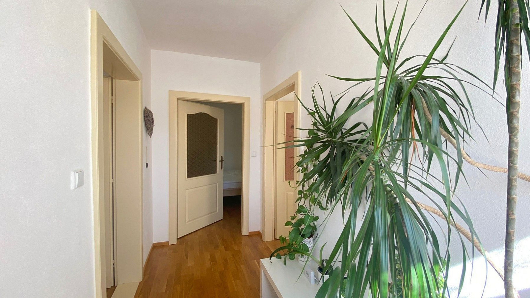 Pronájem bytu 3+kk 74 m² — photo 4