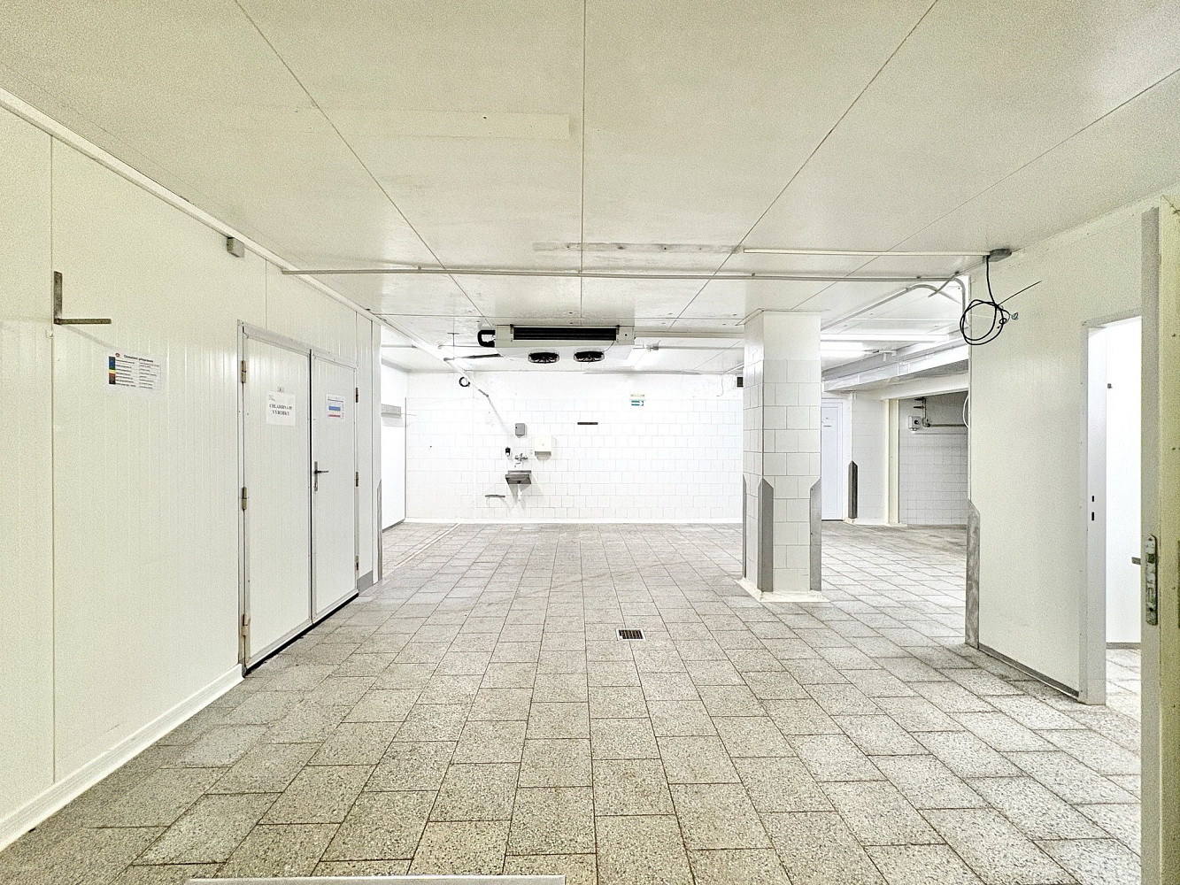 Pronájem skladovacích prostor 152 m² — photo 2