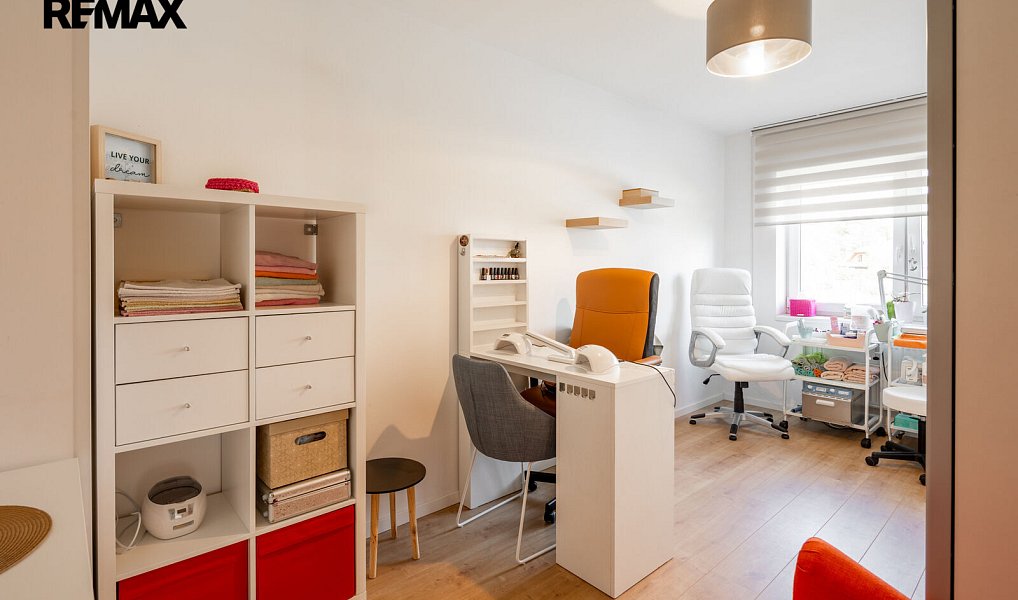 Prodej domu 199 m² s pozemkem 524 m², Hovorčovice – náhled fotky 26