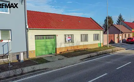 Prodej domu 209 m² s pozemkem 345 m², Bzenecká, Vracov, okres Hodonín
