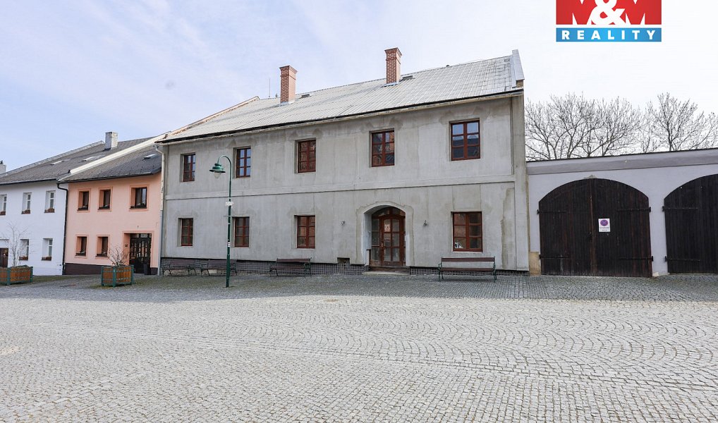 Prodej restaurace 414 m², Hradec nad Moravicí – náhled fotky 15