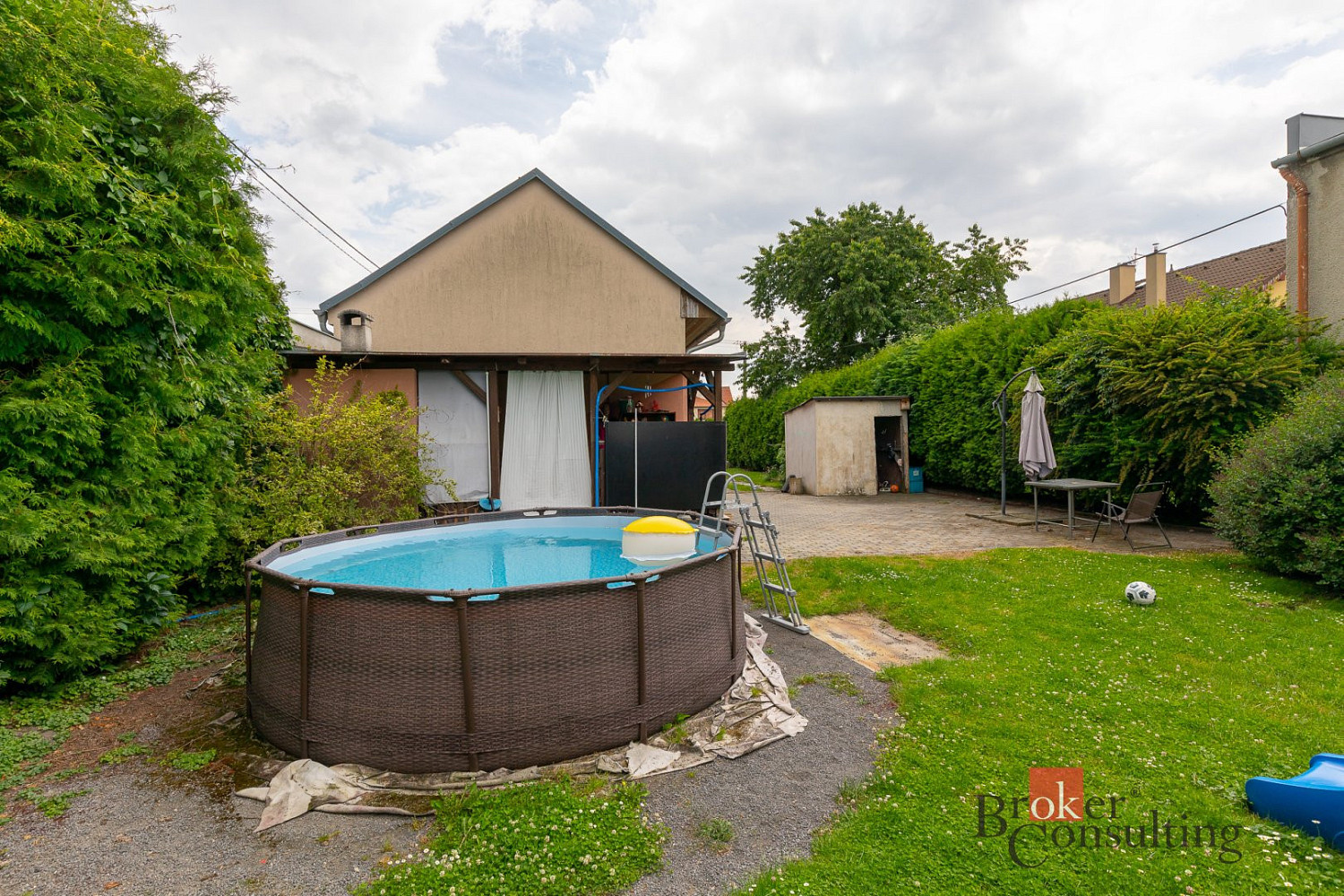 Prodej domu 220 m² s pozemkem 534 m² — photo 2