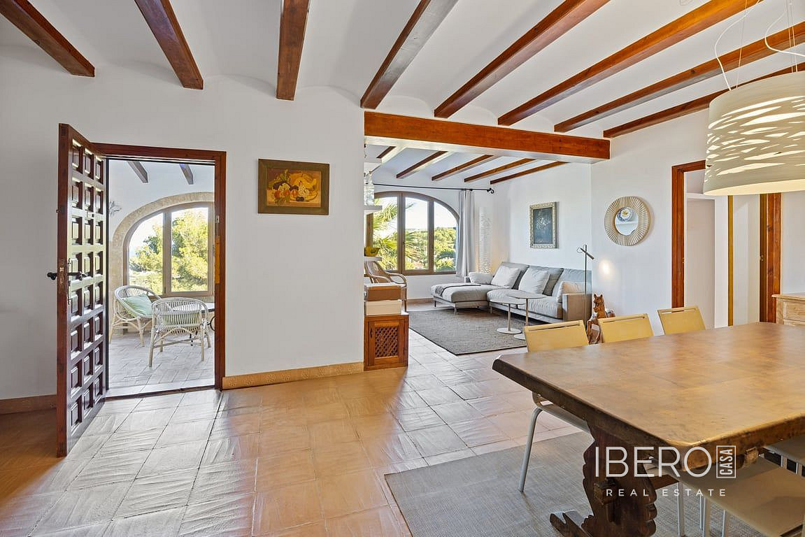 Prodej domu 230 m² s pozemkem 909 m² — photo 3