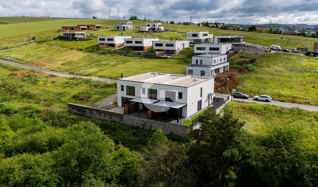 Prodej domu 178 m² s pozemkem 192 m², Zlín – náhled fotky 29