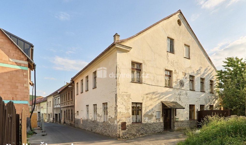 Prodej domu 293 m² s pozemkem 1 149 m², Cvikov – náhled fotky 2