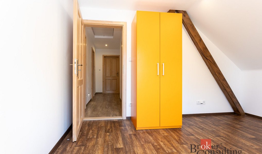 Prodej domu 200 m² s pozemkem 926 m², Nové Město na Moravě – náhled fotky 24