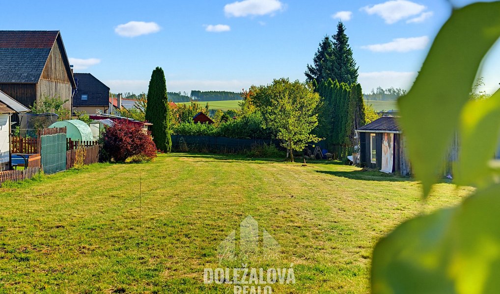 Prodej stavebního pozemku 773 m², Kozlov – náhled fotky 10