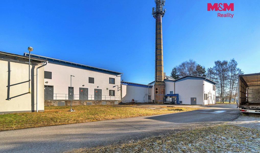 Prodej výrobních prostor 22 000 m², Miletín – náhled fotky 2