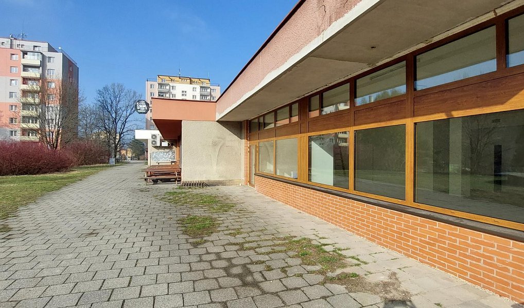 Pronájem obchodních prostor 147 m², Vsetín – náhled fotky 14