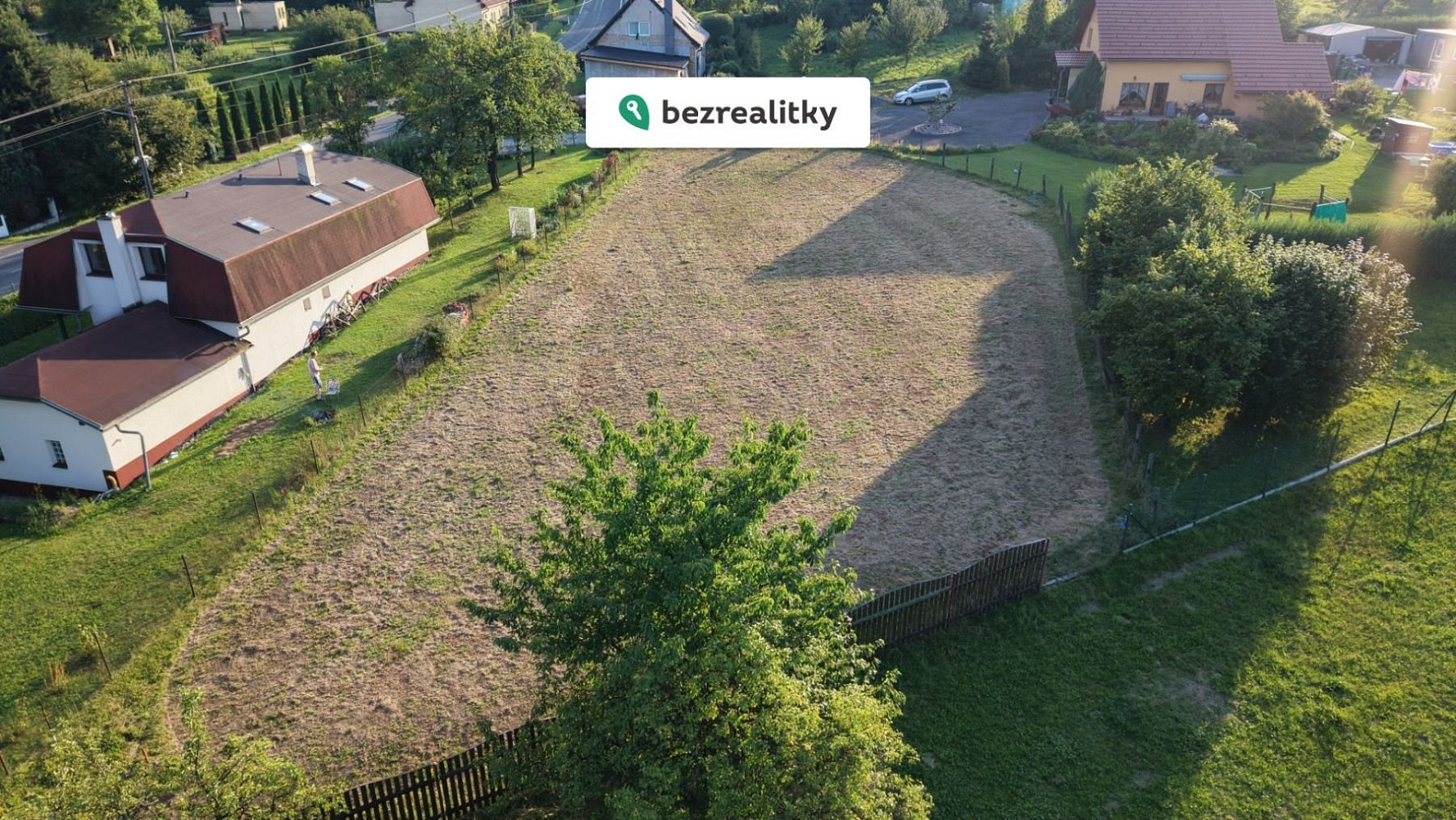 Prodej stavebního pozemku 1 181 m² – fotografie 2