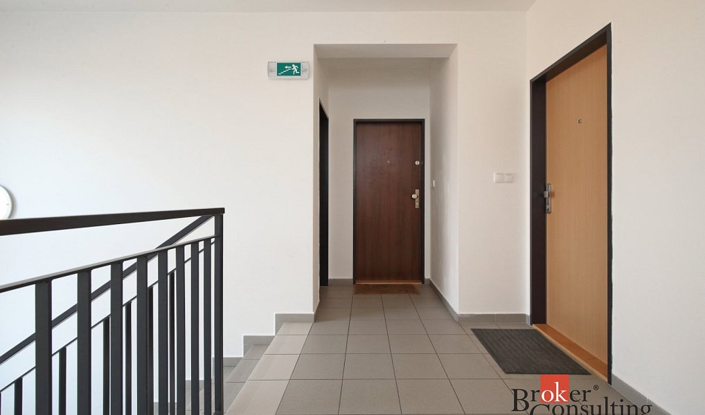 Prodej bytu 3+kk 74 m², Jinočany – náhled fotky 26