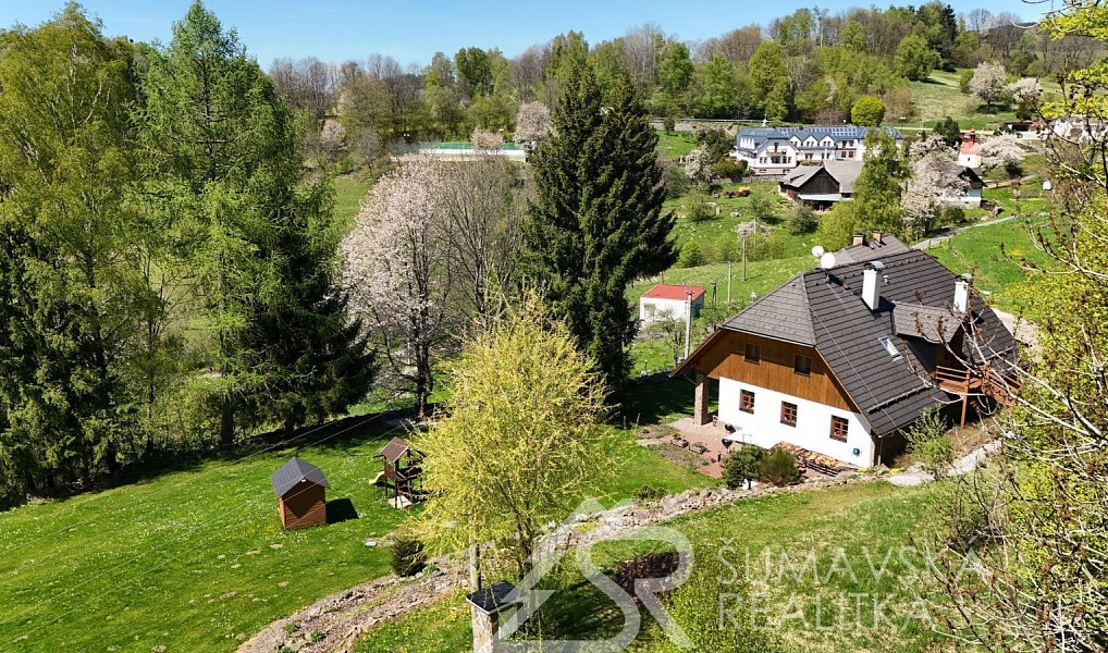 Prodej domu 259 m² s pozemkem 4 093 m², Nicov – náhled fotky 2